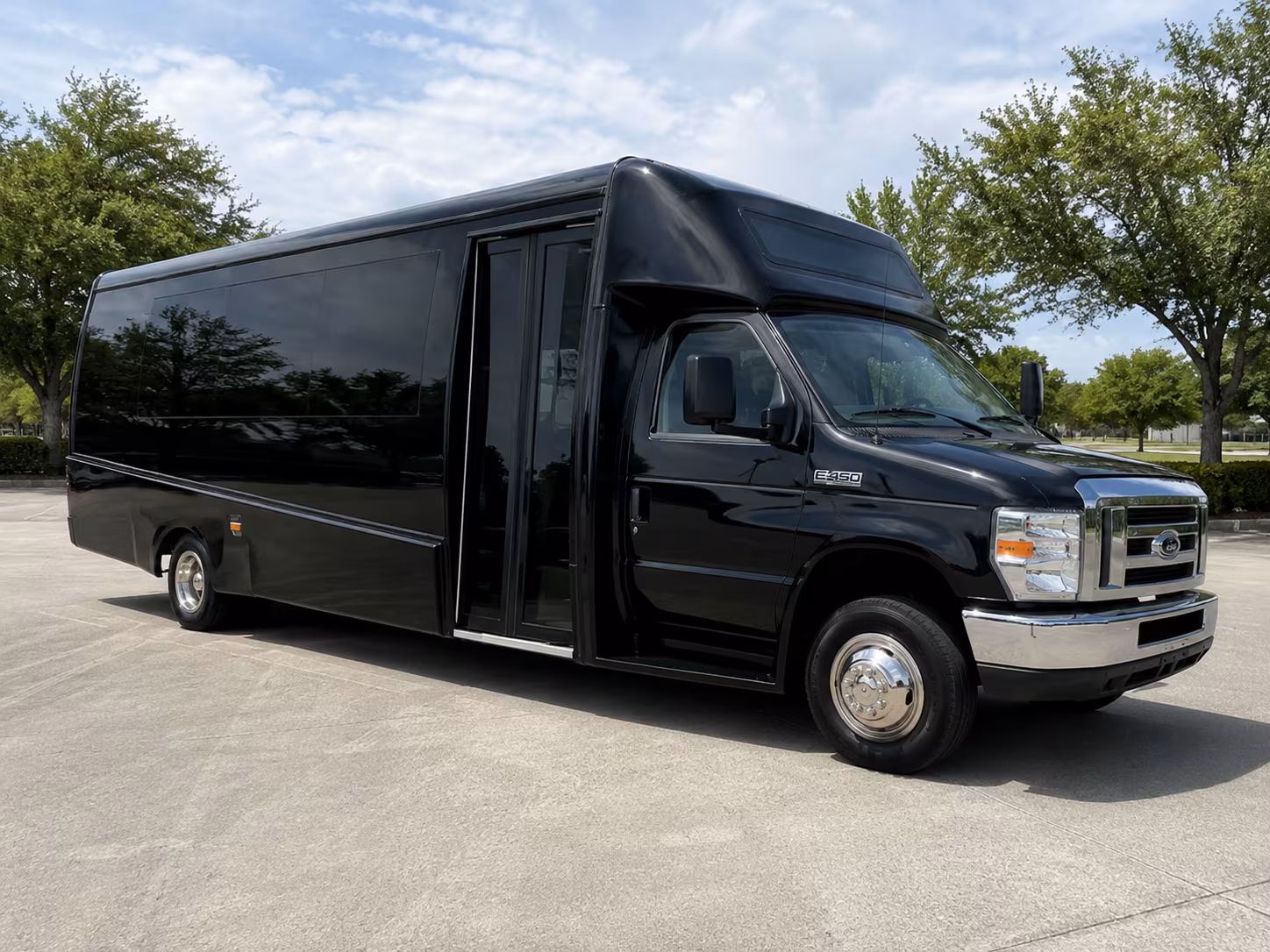 college campus and high school visit buses for kettering students