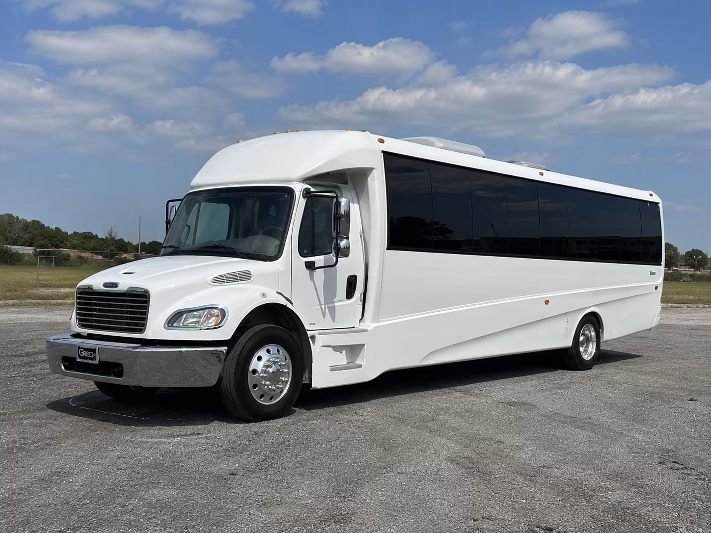 kettering 50 passenger party bus