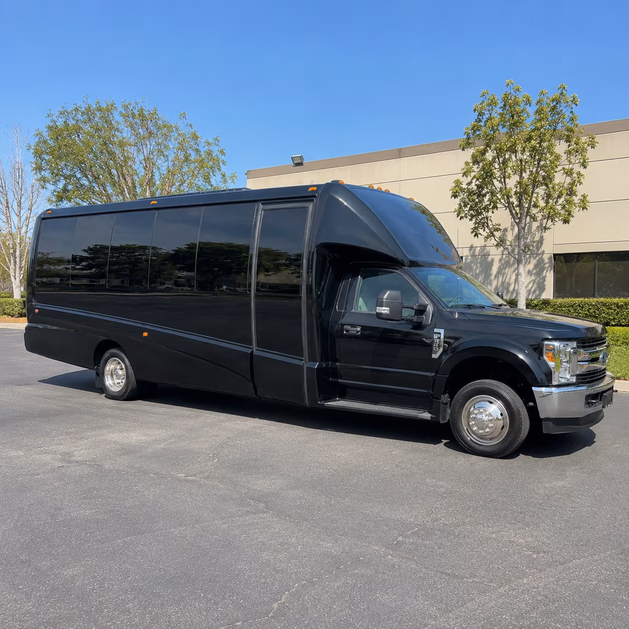kettering dayton area proms party bus rental