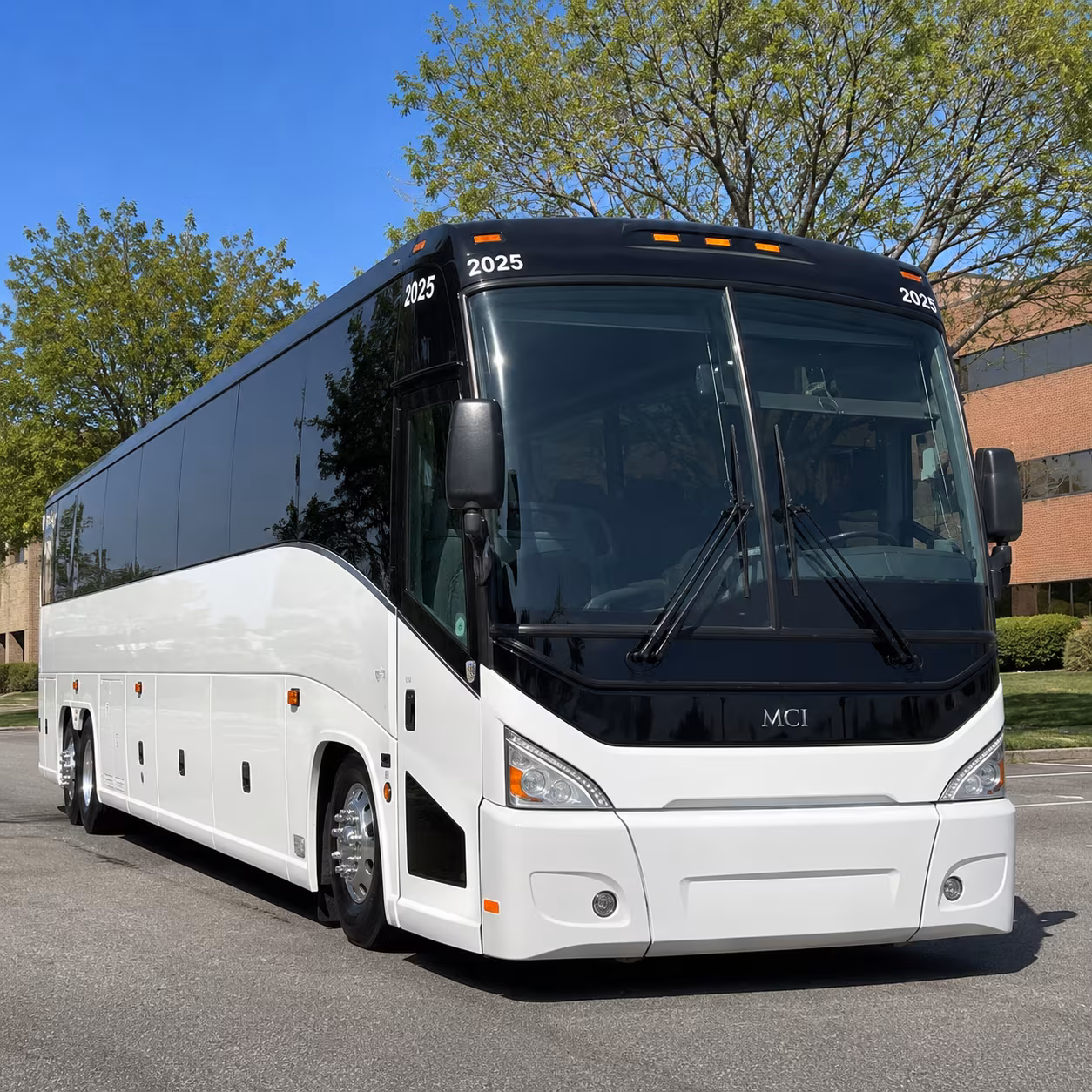 military base shuttle buses serving wright patterson air force base