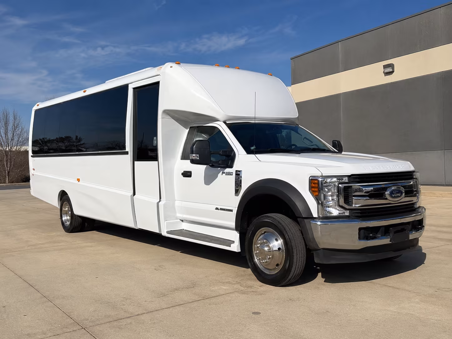 school field trip buses and student group transportation in kettering